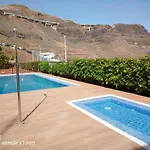 Facing The Ocean Апартаменты Santa Maria de Guia de Gran Canaria