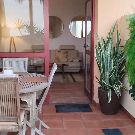 Apartment Facing The Ocean *
